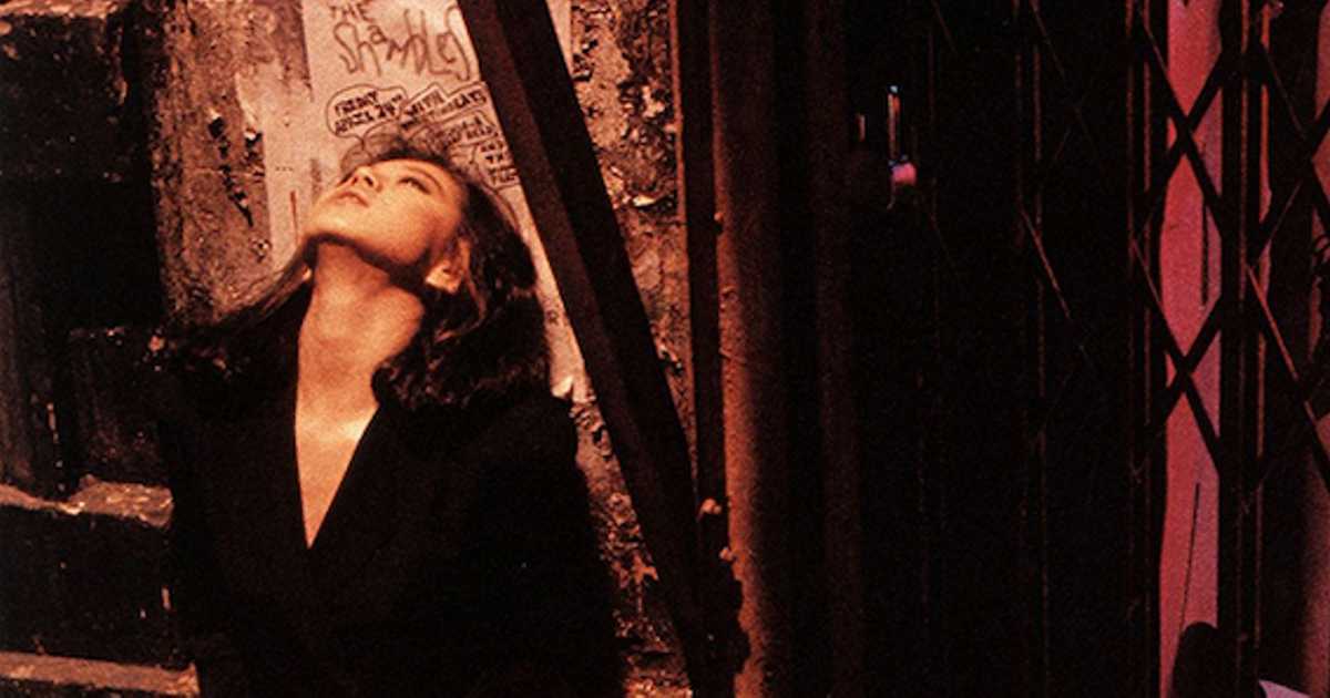 令和の中森明菜ブームがとまらない！全曲英語詞の意欲作「Cross